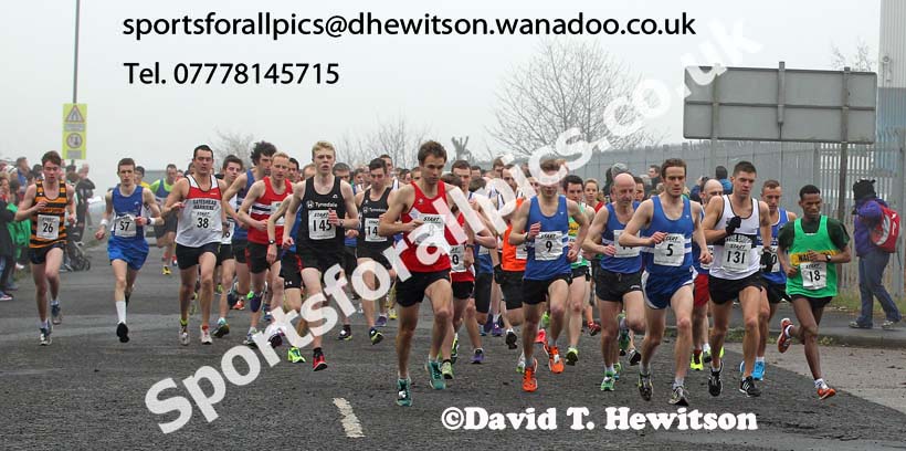 Start of the Wallsend Harriers Terry O'Gara Memorial Road Race. Photo: David T. Hewitson/Sports for All Pics